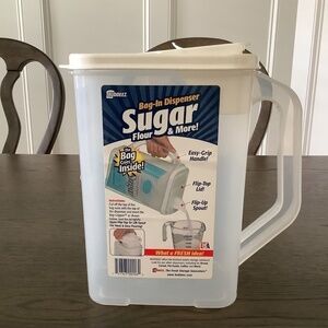 Flour Sugar‎ Container- 4 Quart All Purpose Kitchen Organization and Storage USA